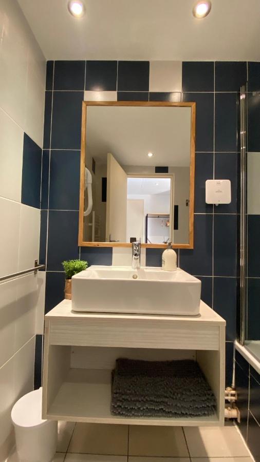 Joli Appartement 27M2 Oasis Provencale En Village Vacances En Camargue Arles Exterior foto